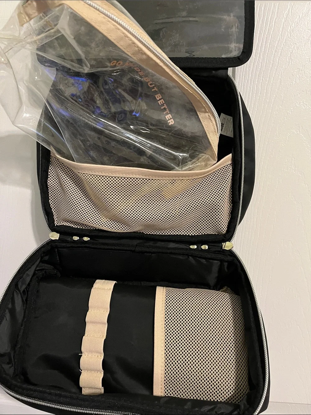 NUDESTIX Black and Beige Foldable Makeup Organizer Case